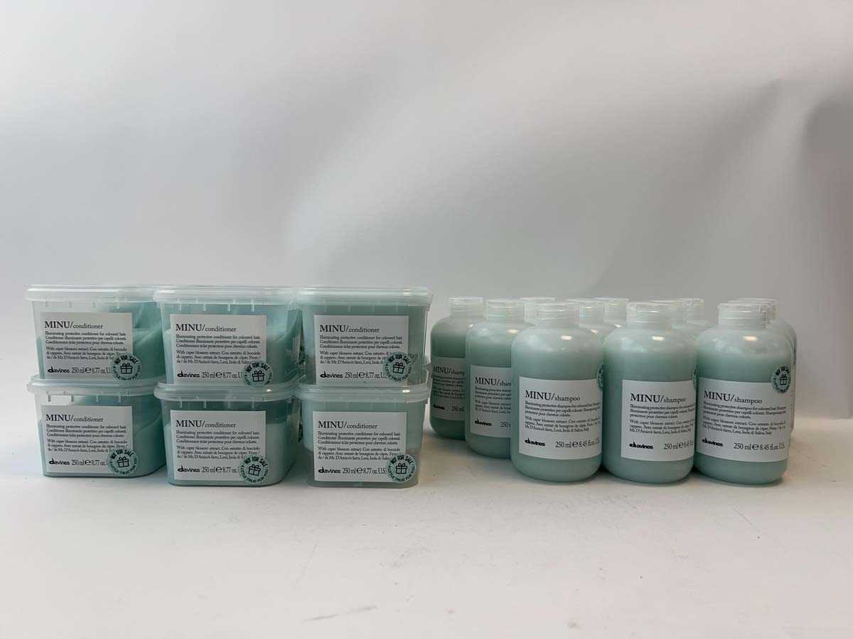 Lot 12x Davines Minu Shampoo 250ml with 12x...
