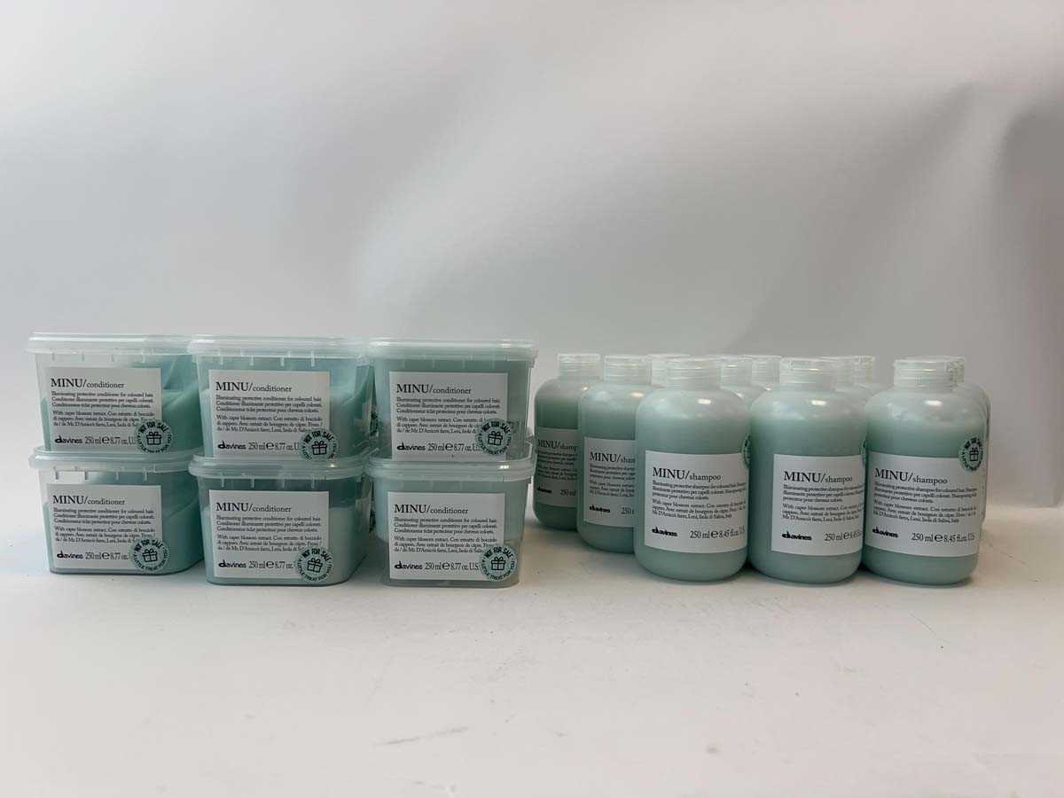 Lot 12x Davines Minu Shampoo 250ml with 12x...