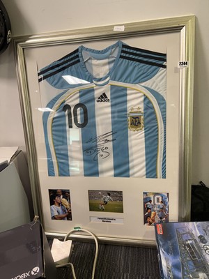 Lot 2244 - Framed Argentina football shirt bearing...