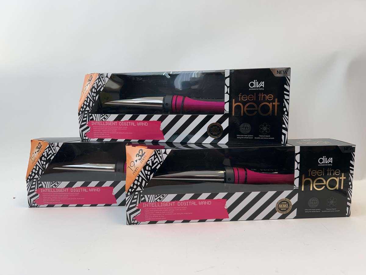 Lot 3x Diva Intelligent Digital Curling wand