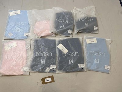 Lot Reasn clothing