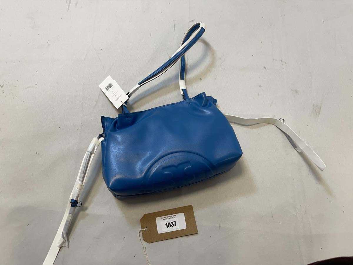 Lot 1037 - Tory Burch ella recycled drawstring small tote...