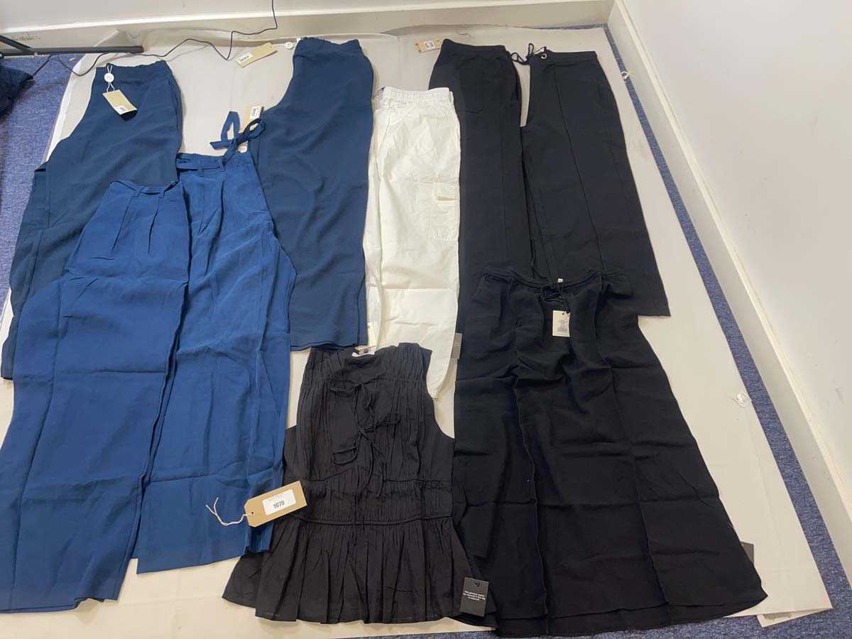 Lot 1079 - Clothing to include Ro and Zo, Finery & Fat Face