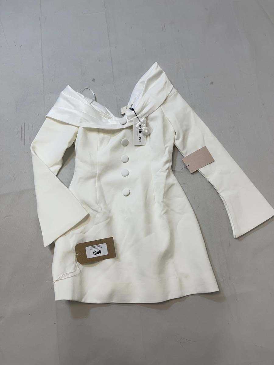 Lot 1084 - Oddmuse bow mini dress in white size medium