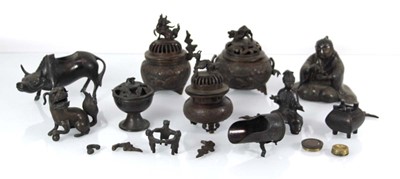 Lot 98 - A group of late 19th/early 20th century...