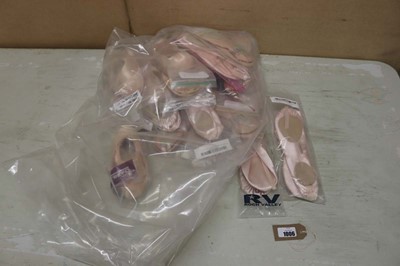 Lot Approx. 25 Freed, Katz, RV and other split...