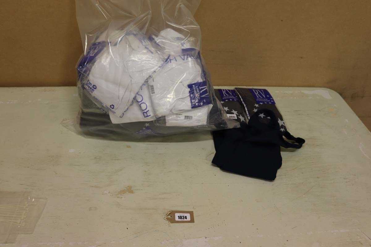 Lot Approx. 15 stirrup leggings and 15 various...