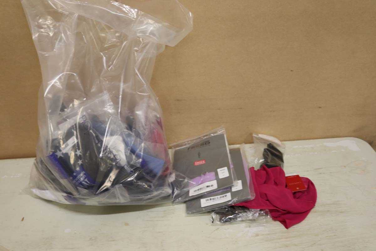 Lot Approx. 30 pieces of various dance clothing...