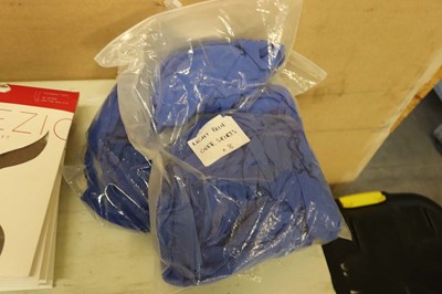 Lot Approx. 25 dark blue over skirts and various...