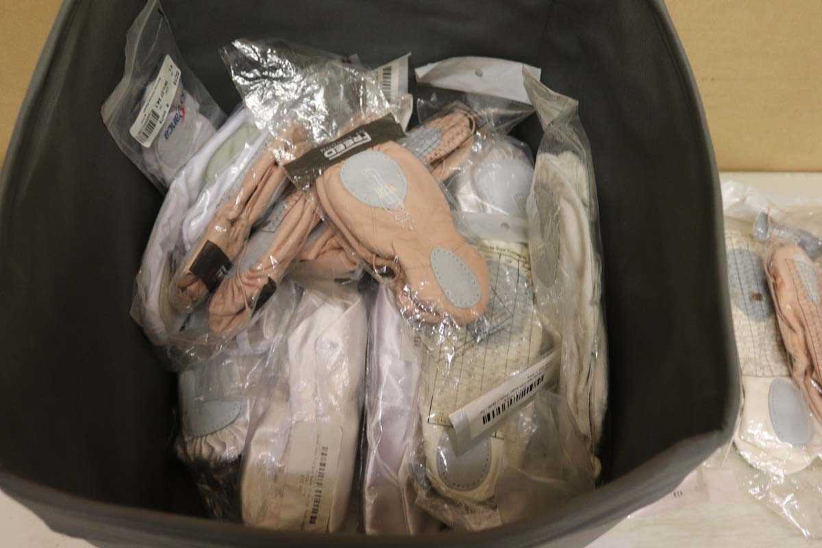 Lot Approx. 30 pairs of assorted ballet and dance...