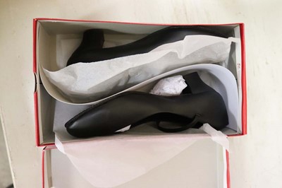 Lot 8 boxed pairs of Capezio assorted dance shoe...