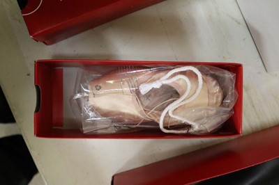 Lot 8 boxed pairs of Capezio assorted dance shoe...