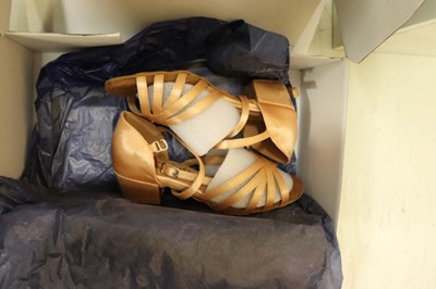 Lot 3 pairs of Roch Valley junior dance shoes and...
