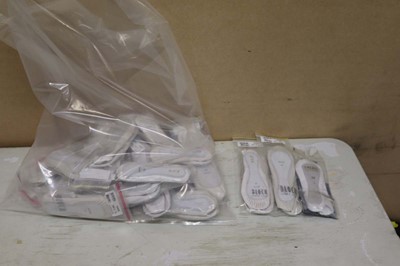 Lot Approx. 25 pairs of Bloch full sole ballet...