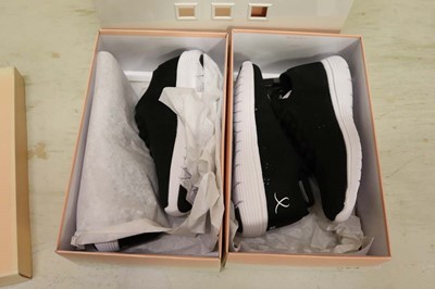 Lot 5 boxed pairs of Bloch dance shoes in mixed sizes