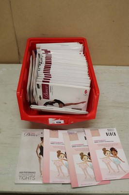 Lot Red plastic tray containing approx. 30 pairs...