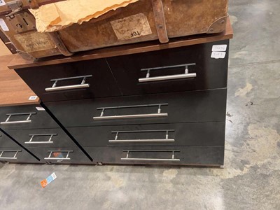 Lot 1326 - 3 piece bedroom suite in a black gloss and...