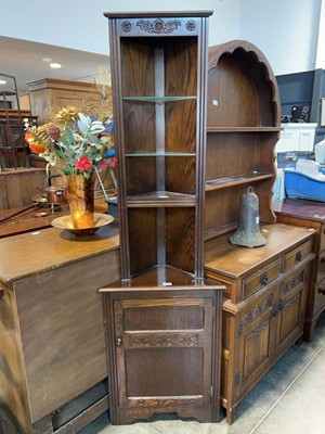 Lot 1369 - Dark oak corner display cabinet