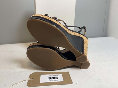 Lot Marc by Marc Jacobs EU39 jeremiah patent wedge...