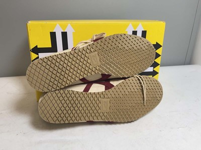 Lot Onitsuka Tiger UK11 mexico 66 SD VIN trainers...
