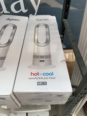 Lot 2001 - Boxed Dyson Hot & Cool HF1 Remote LInk Pre...