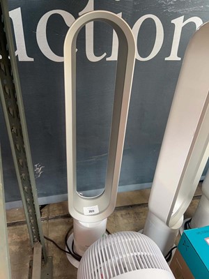 Lot 2011 - Unboxed Dyson AM07 Cool Tower Fan (without...