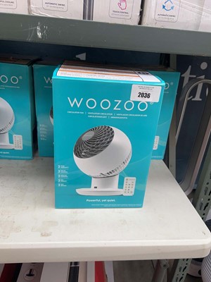 Lot 2036 - 3 Woozoo table top fans