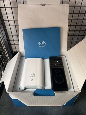 Lot 2094 - Boxed Eufy battery video doorbell and chime