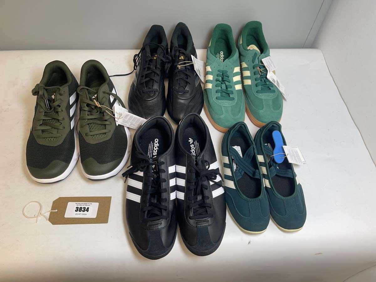 Lot 5x Pairs of Adidas shoes in various styles and...