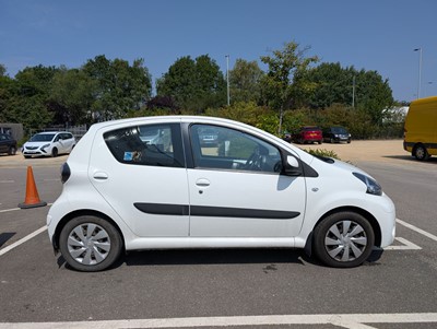 Lot (KR13 SVV) 2013 Toyota Aygo VVT-I ICE 5-door...