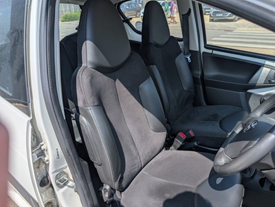 Lot (KR13 SVV) 2013 Toyota Aygo VVT-I ICE 5-door...
