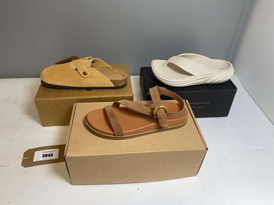 Lot 3x Boxed pairs of sandals to include Vionic...