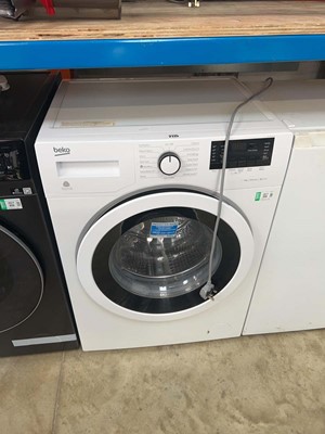 Lot 2115 - Beko 7Kg washing machine in white finish