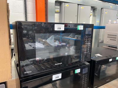 Lot 2119 - Panasonic NN.CT56JB inverter digital microwave...