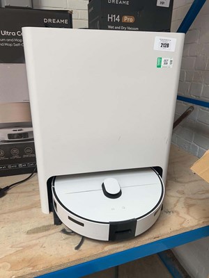 Lot 2128 - Samsung bespoke jet steam robotic vacuum...