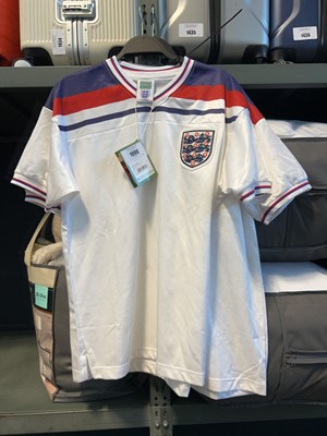 Lot 1300 - 2 x Official retro England shirts sizes large...