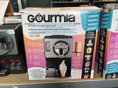 Lot 1611 - Gourmia Automatic Soft Serve ice cream and...