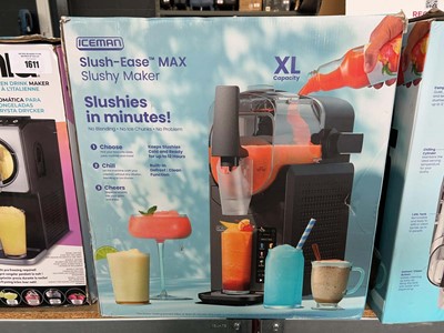 Lot 1632 - IceMan Slush-Ease Max Slushy maker, boxed