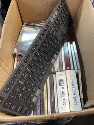 Lot 1521 - Collection of CDs and a HP keyboard
