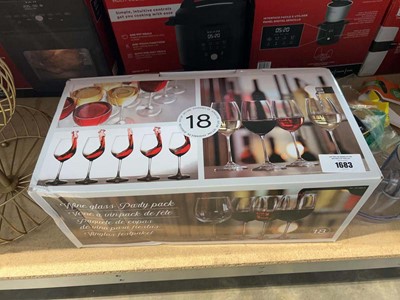 Lot 1683 - Approx. 18 piece wine glass set
