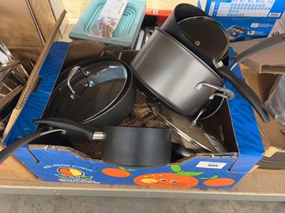 Lot 1694 - 2 boxes containing mixed saucepans and frying...