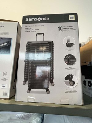 Lot 1709 - Samsonite 2 piece suitcase set, boxed
