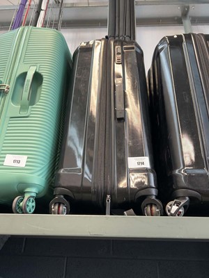 Lot 1714 - Samsonite 2 piece suitcase set in black