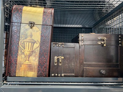Lot 1565 - 3 wooden storage boxes