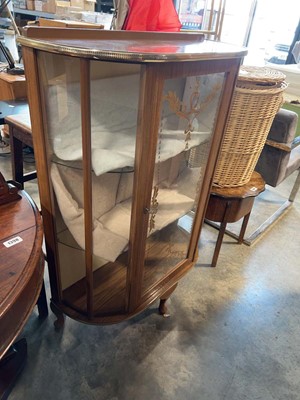 Lot 1399 - Windowed glass cabinet with glass shelves