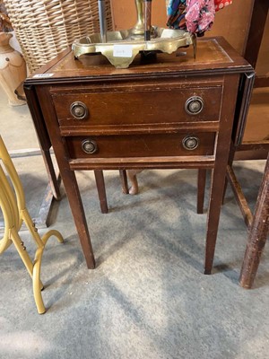 Lot 1405 - Reproduction single door side table with inset...