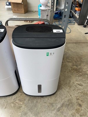 Lot 2203 - Meaco dry arete 2 18L electric dehumidifier...