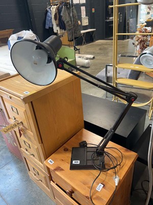 Lot 1424 - Adjustable desk lamp