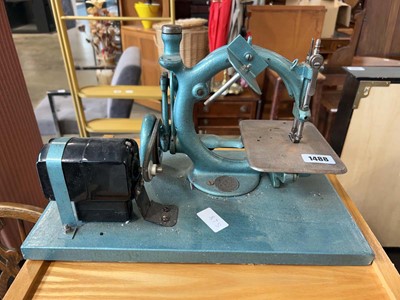 Lot 1488 - Darlington sewing machine