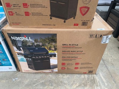 Lot 2341 - Boxed Nexgrill Deluxe 7 burner gas BBQ